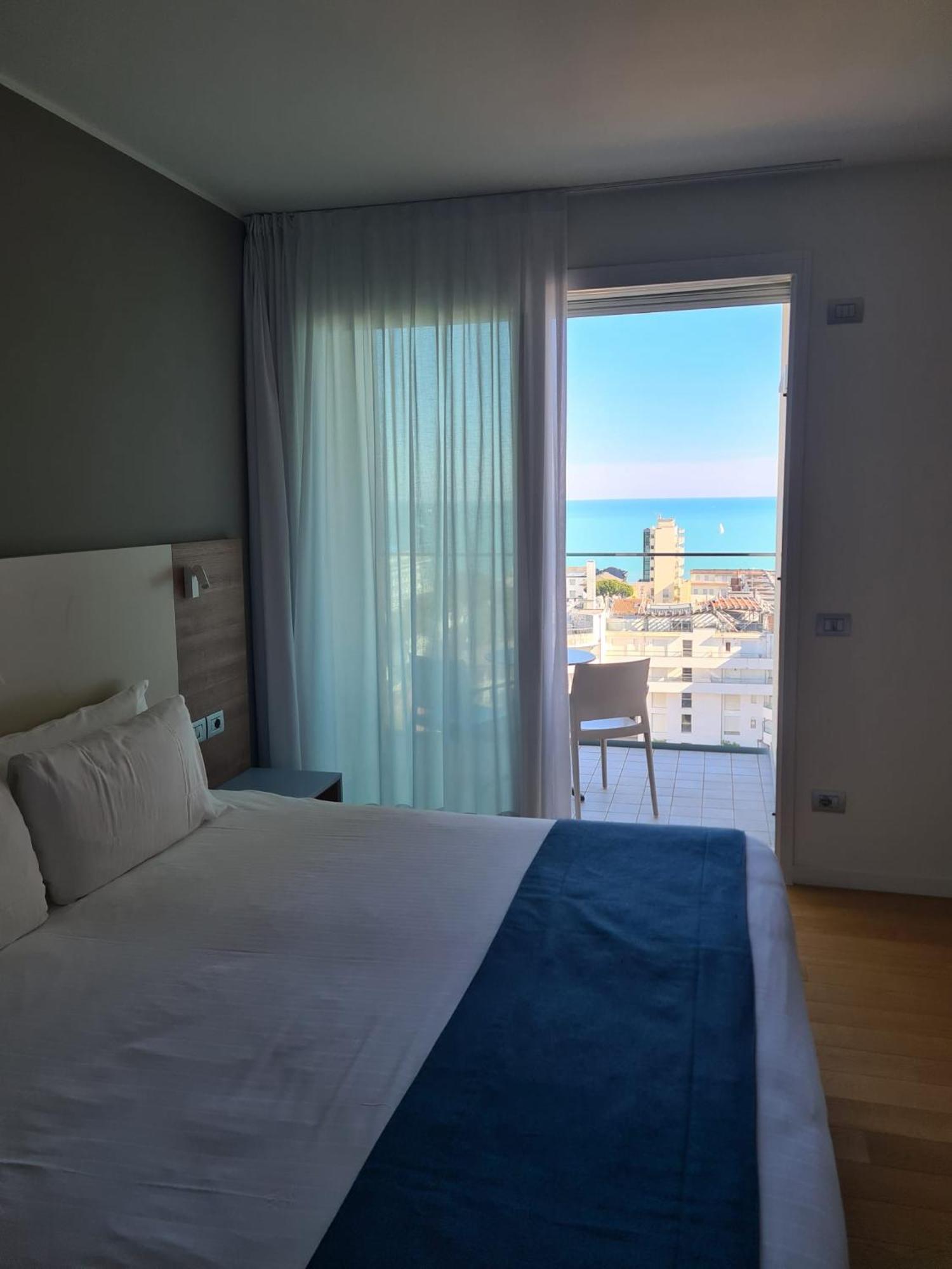 Hesperia Hotel & Residence Лидо-ди-Езоло Номер фото