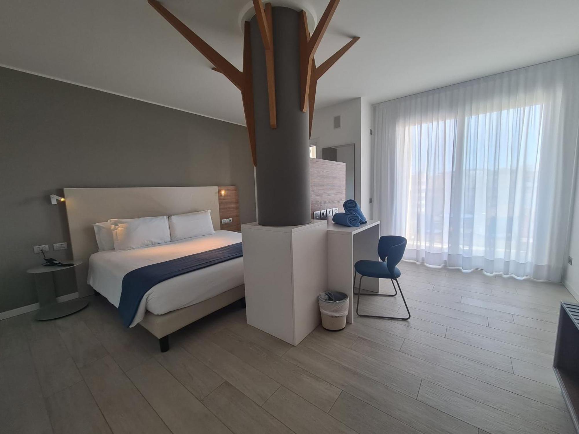 Hesperia Hotel & Residence Лидо-ди-Езоло Номер фото