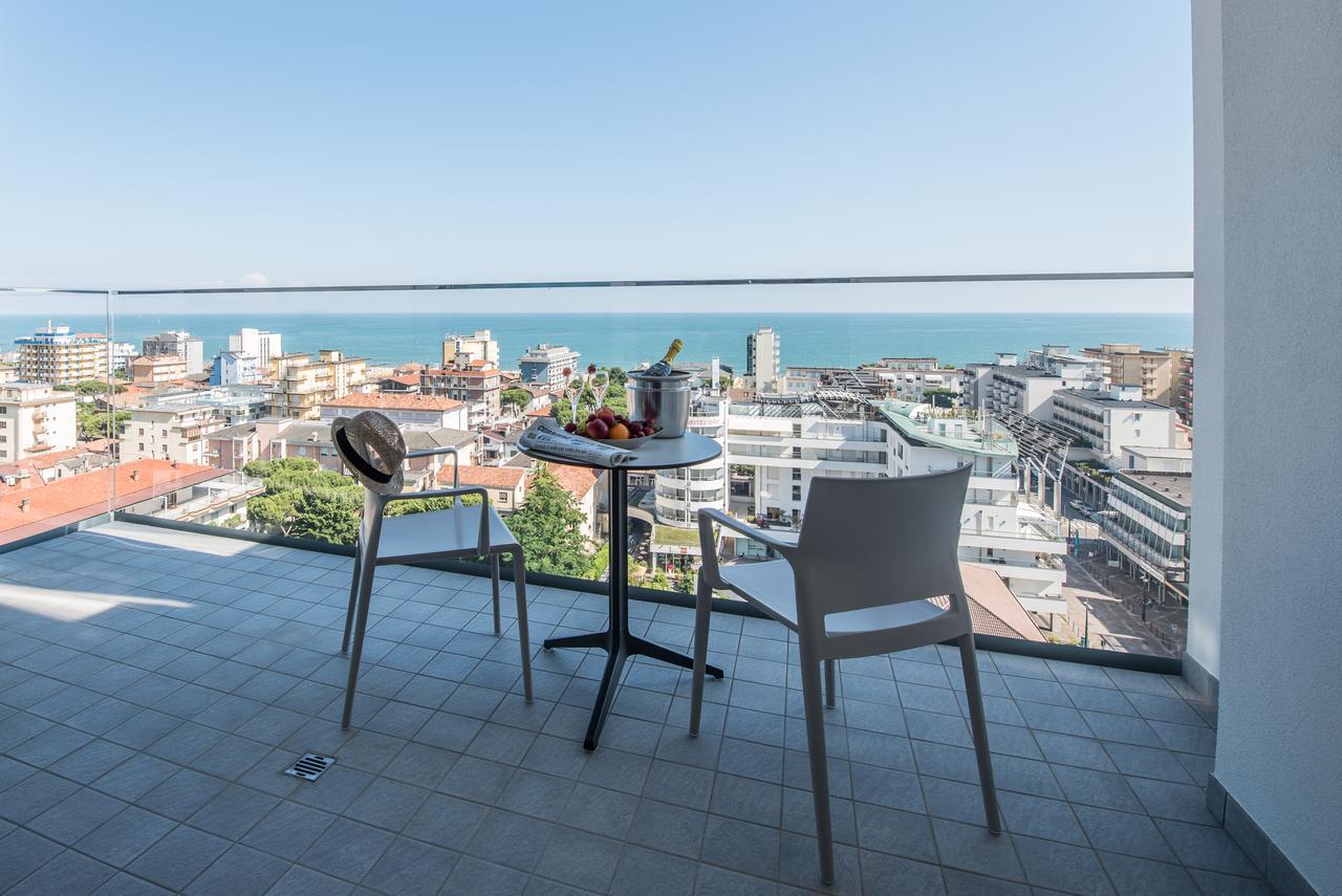 Hesperia Hotel & Residence Лидо-ди-Езоло Экстерьер фото