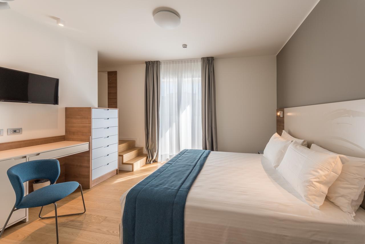 Hesperia Hotel & Residence Лидо-ди-Езоло Номер фото